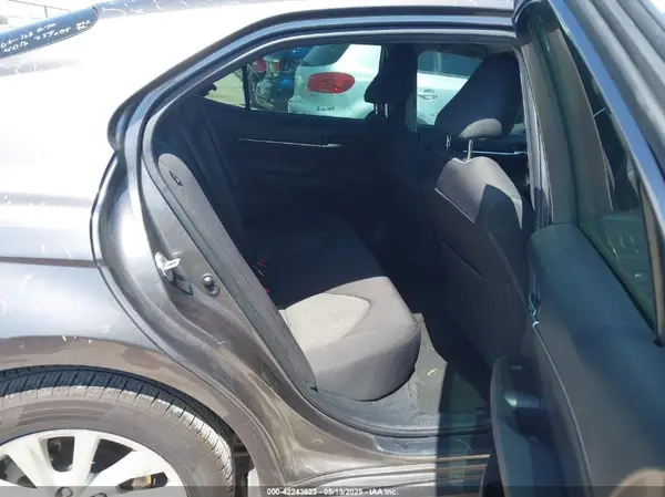 4T1C11AK1MU475120 2021 TOYOTA CAMRY - Image 8
