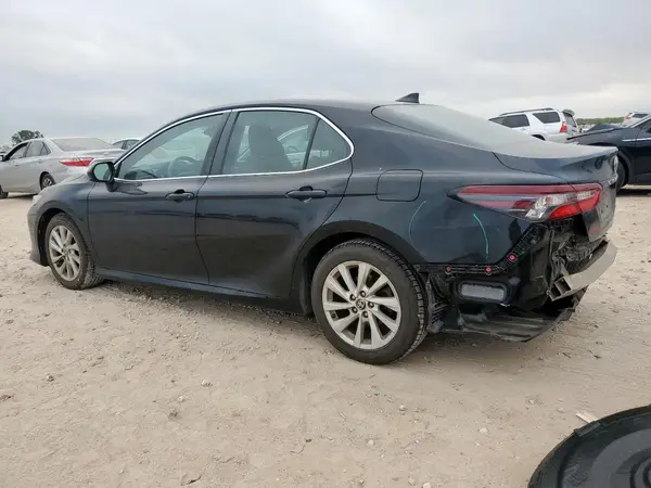 4T1C11AK1MU516779 2021 TOYOTA CAMRY - Image 2