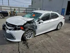 4T1C11AK1MU538071 2021 TOYOTA CAMRY