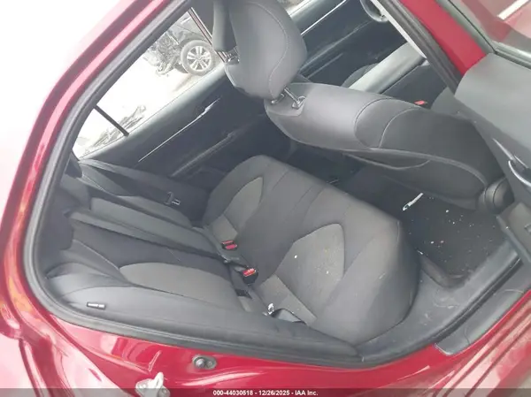 4T1C11AK1MU544310 2021 TOYOTA CAMRY - Image 8