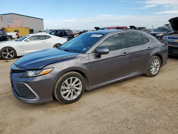 4T1C11AK1MU544761 2021 TOYOTA CAMRY - Image 1