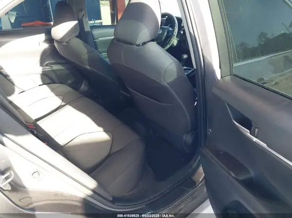 4T1C11AK1MU548292 2021 TOYOTA CAMRY - Image 8