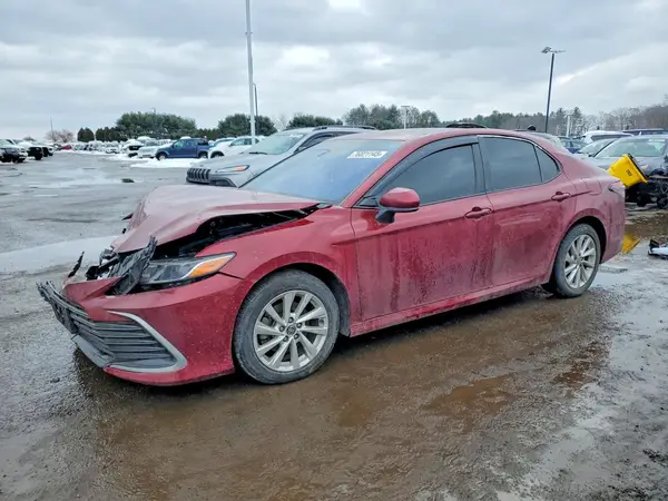 4T1C11AK1MU556019 2021 TOYOTA CAMRY - Image 1