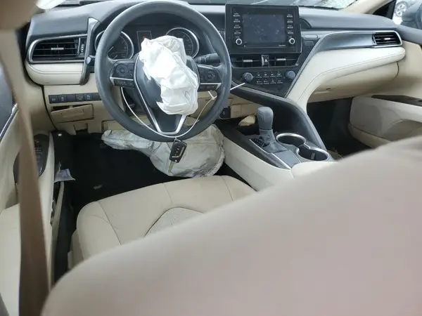4T1C11AK1MU564332 2021 TOYOTA CAMRY - Image 8