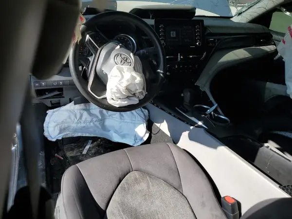 4T1C11AK1MU574102 2021 TOYOTA CAMRY - Image 8