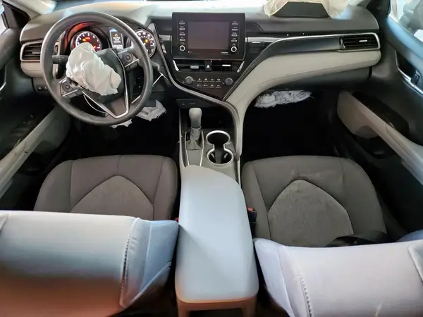 4T1C11AK1MU580398 2021 TOYOTA CAMRY - Image 8