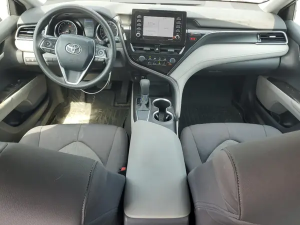 4T1C11AK1MU587190 2021 TOYOTA CAMRY - Image 8