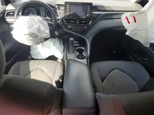 4T1C11AK1MU589182 2021 TOYOTA CAMRY - Image 8