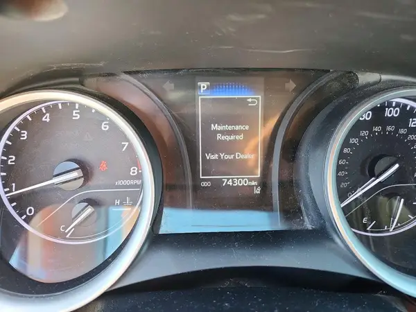 4T1C11AK1MU597041 2021 TOYOTA CAMRY - Image 8