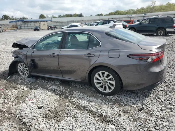 4T1C11AK1NU004523 2022 TOYOTA CAMRY - Image 2