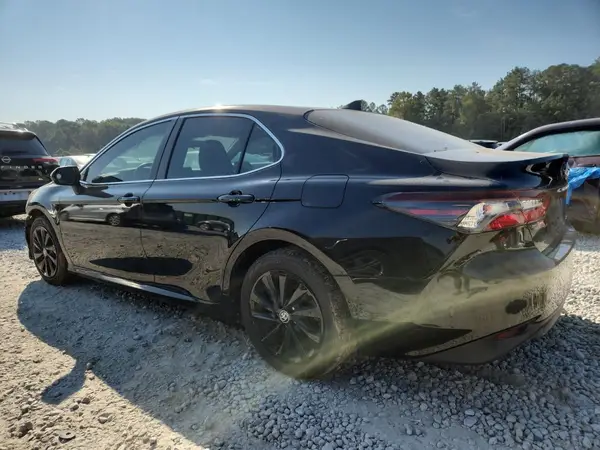 4T1C11AK1NU017742 2022 TOYOTA CAMRY - Image 2