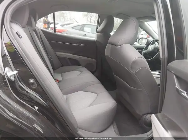 4T1C11AK1NU037747 2022 TOYOTA CAMRY - Image 8