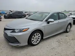 4T1C11AK1NU063832 2022 TOYOTA CAMRY