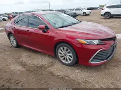 4T1C11AK1NU620691 2022 TOYOTA CAMRY