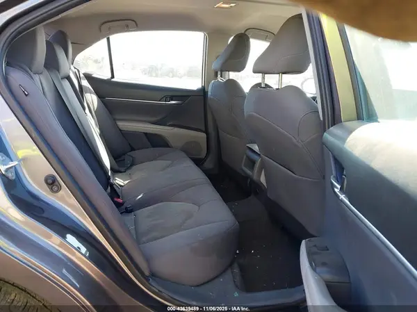 4T1C11AK1NU628709 2022 TOYOTA CAMRY - Image 8