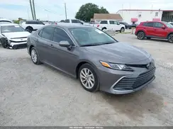 4T1C11AK1NU629911 2022 TOYOTA CAMRY