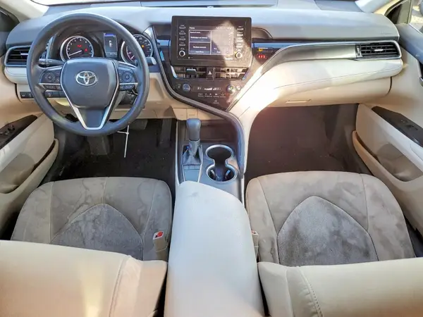 4T1C11AK1NU639838 2022 TOYOTA CAMRY - Image 8