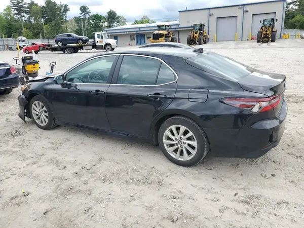4T1C11AK1NU647583 2022 TOYOTA CAMRY - Image 2