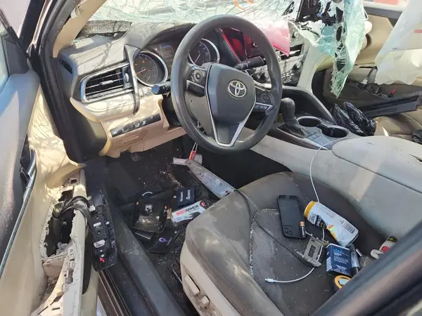 4T1C11AK1NU653111 2022 TOYOTA CAMRY - Image 8