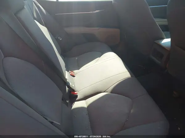 4T1C11AK1NU662696 2022 TOYOTA CAMRY - Image 8