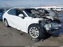 4T1C11AK1NU668725 2022 TOYOTA CAMRY