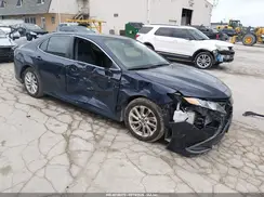 4T1C11AK1NU670829 2022 TOYOTA CAMRY