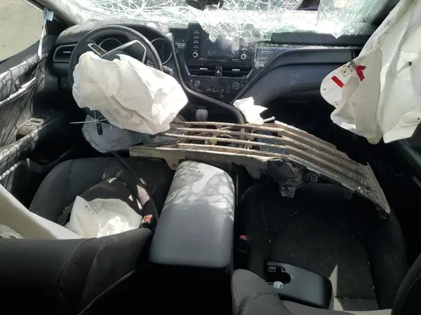 4T1C11AK1NU671849 2022 TOYOTA CAMRY - Image 8