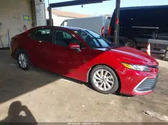 4T1C11AK1NU683161 2022 TOYOTA CAMRY