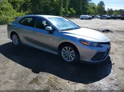4T1C11AK1NU684357 2022 TOYOTA CAMRY