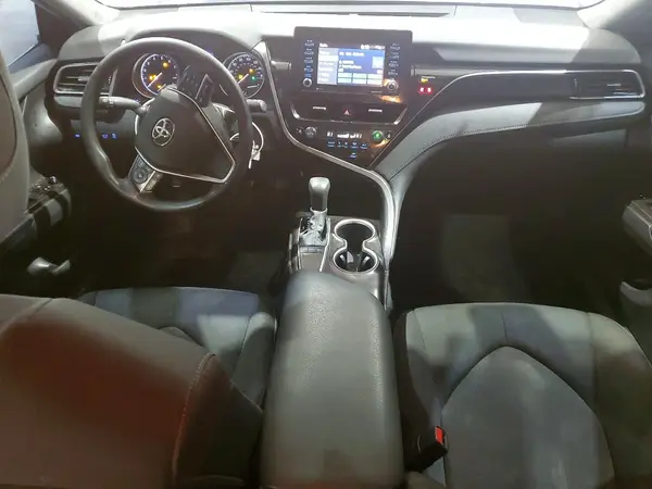 4T1C11AK1NU684472 2022 TOYOTA CAMRY - Image 8