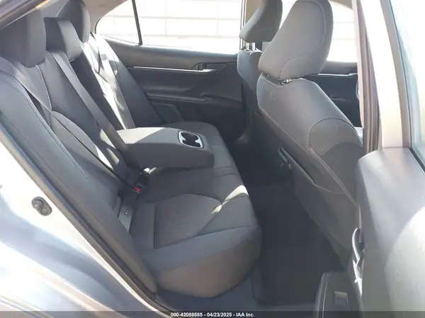 4T1C11AK1NU697349 2022 TOYOTA CAMRY - Image 8