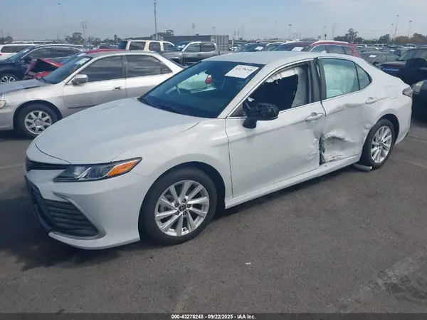4T1C11AK1PU086563 2023 TOYOTA CAMRY - Image 2