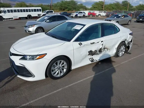4T1C11AK1PU104236 2023 TOYOTA CAMRY - Image 2