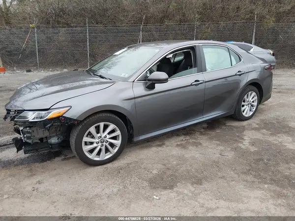 4T1C11AK1PU107170 2023 TOYOTA CAMRY - Image 2