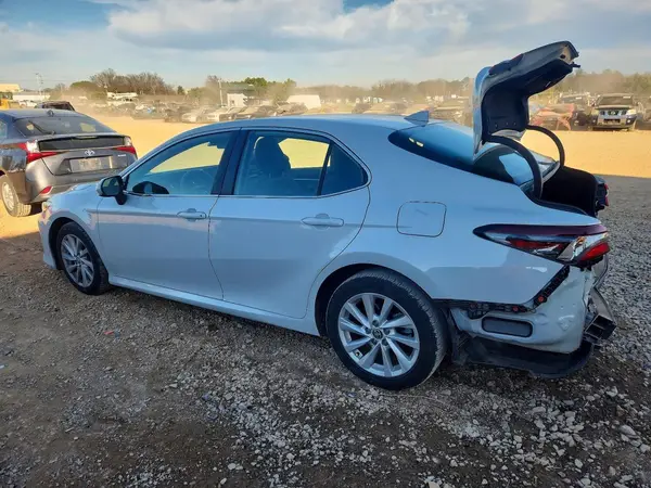 4T1C11AK1PU108254 2023 TOYOTA CAMRY - Image 2