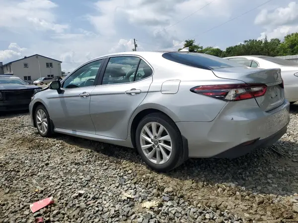 4T1C11AK1PU113843 2023 TOYOTA CAMRY - Image 2
