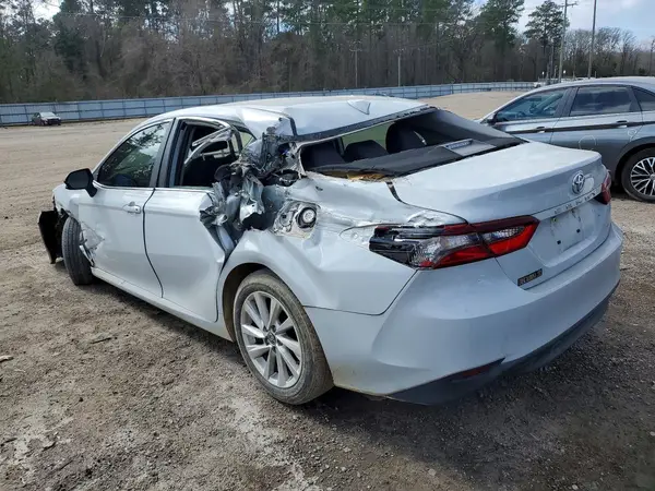 4T1C11AK1PU117813 2023 TOYOTA CAMRY - Image 2