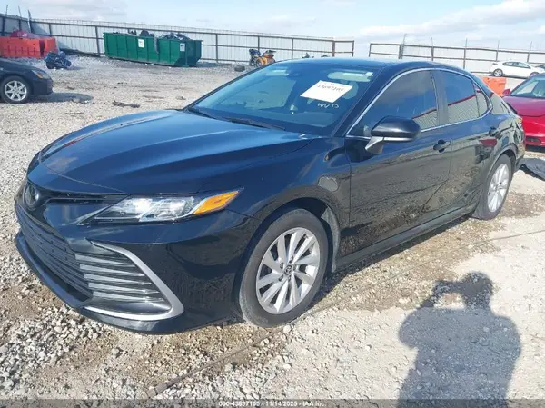 4T1C11AK1PU124079 2023 TOYOTA CAMRY - Image 2