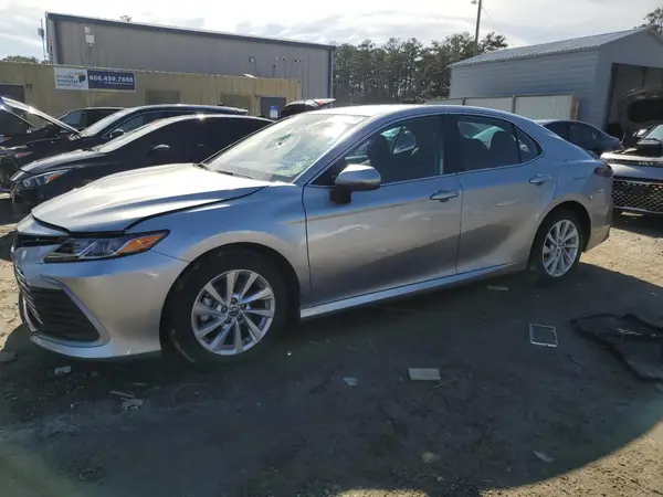 4T1C11AK1PU137804 2023 TOYOTA CAMRY - Image 1