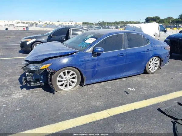 4T1C11AK1PU165344 2023 TOYOTA CAMRY - Image 2