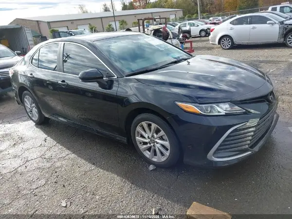 4T1C11AK1PU167773 2023 TOYOTA CAMRY - Image 1