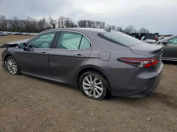 4T1C11AK1PU733804 2023 TOYOTA CAMRY - Image 2
