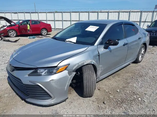 4T1C11AK1PU744432 2023 TOYOTA CAMRY - Image 2