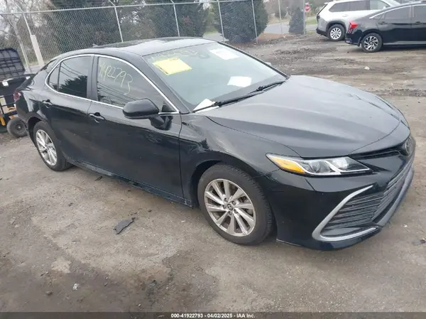 4T1C11AK1PU747217 2023 TOYOTA CAMRY - Image 1