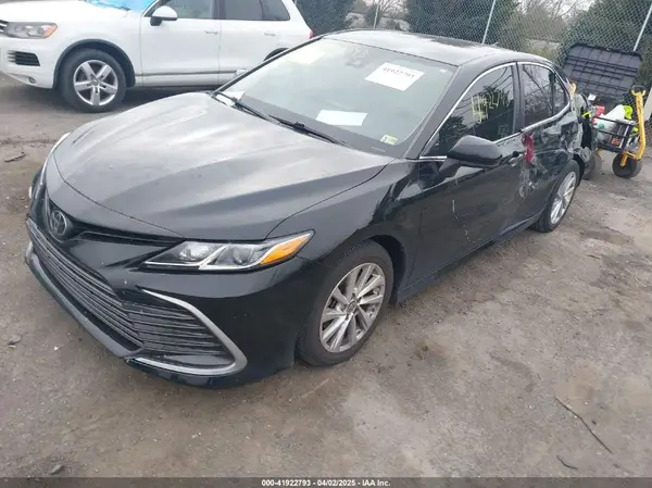 4T1C11AK1PU747217 2023 TOYOTA CAMRY - Image 2