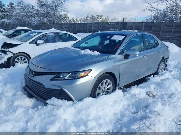 4T1C11AK1PU748562 2023 TOYOTA CAMRY - Image 2