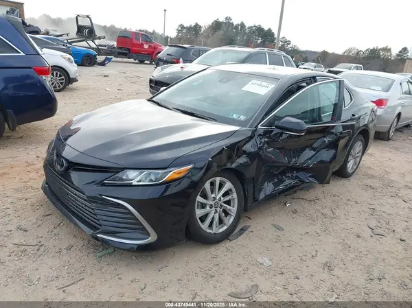 4T1C11AK1PU760016 2023 TOYOTA CAMRY - Image 2