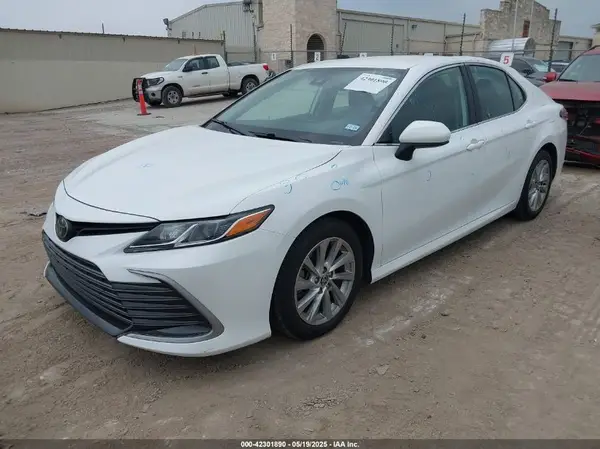 4T1C11AK1PU770254 2023 TOYOTA CAMRY - Image 2