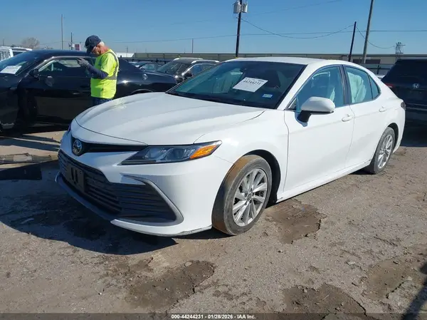 4T1C11AK1PU802698 2023 TOYOTA CAMRY - Image 2