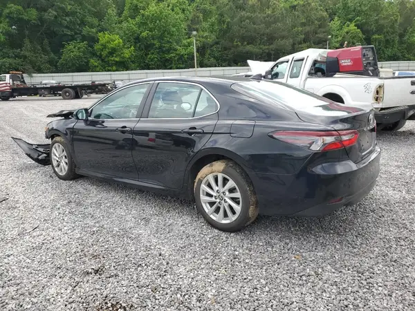 4T1C11AK1PU813717 2023 TOYOTA CAMRY - Image 2